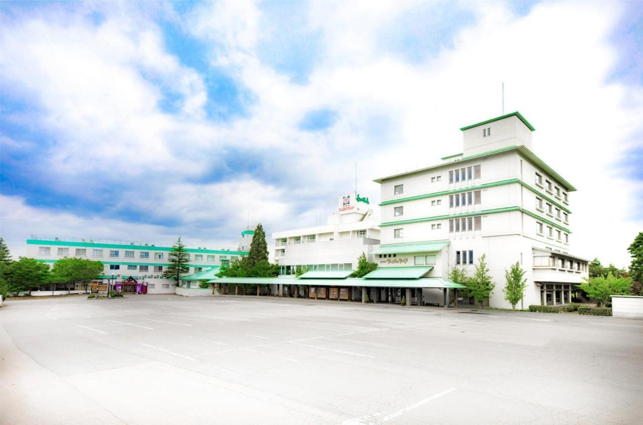 Hotel Apple Land Hirakawa Exteriör bild